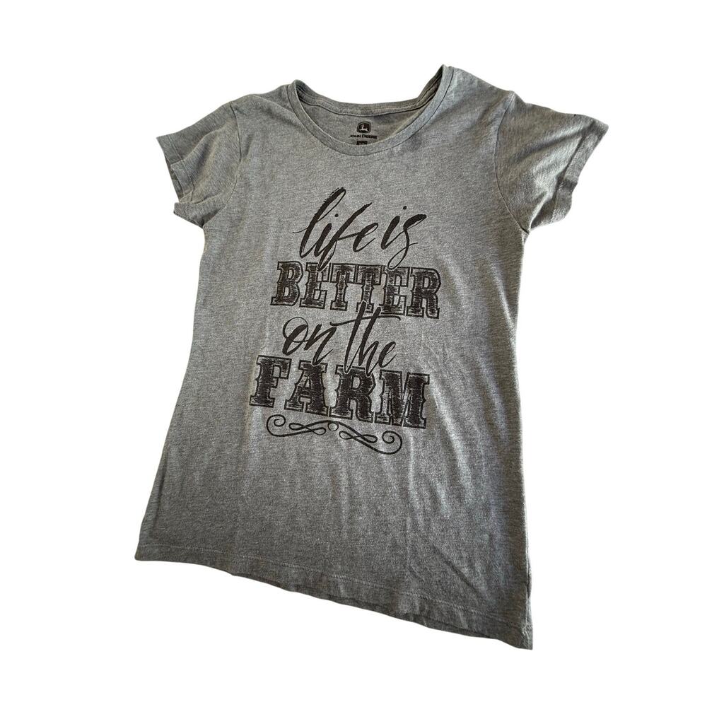 SKU3101 John Deere Women Small Gray "Life Is Better on the Farm" Graphic T-Shirt